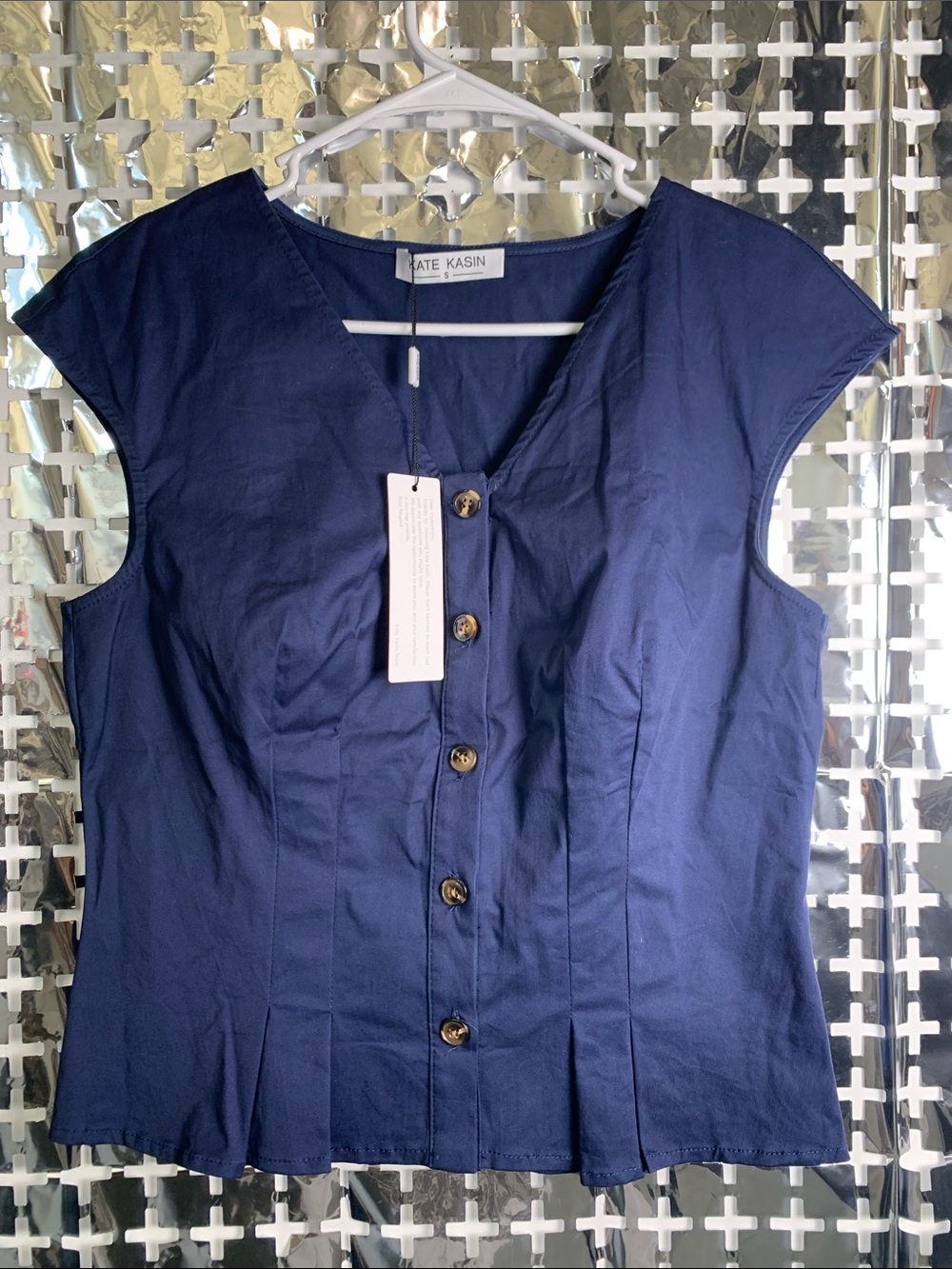 Kate Kasin Navy Button-Front Cap Sleeve Shirt